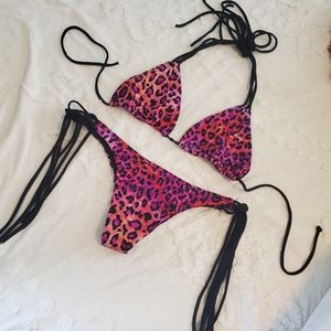 Leopard print bikini